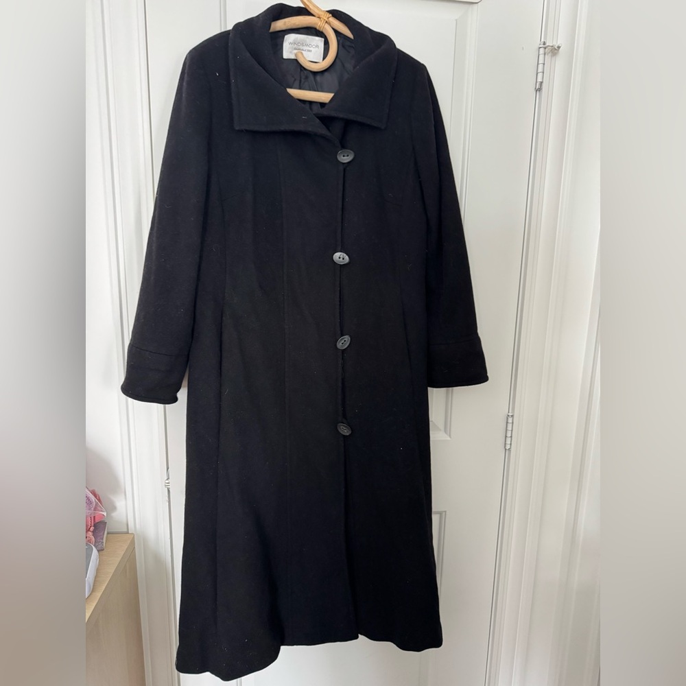 Windsmoor wool cashmere Black Long Coat with Button Closure